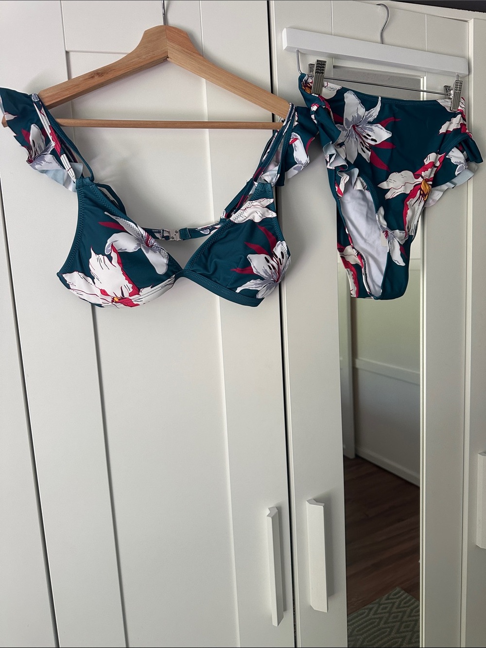 Cupshe Teal Floral High-Waist Bikini Set - Picture 4 of 5